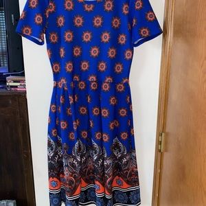 LulaRoe Amelia *has pockets*